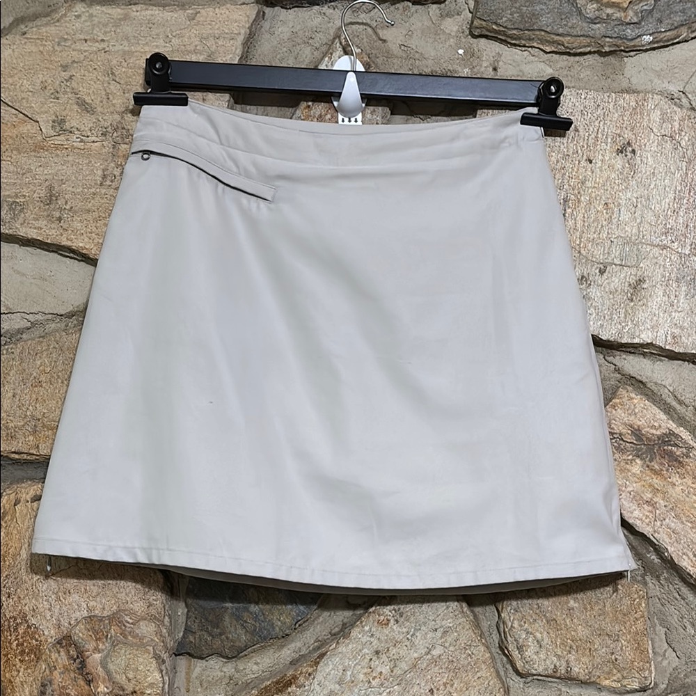 Patagonia women’s Duway Skort Size 8